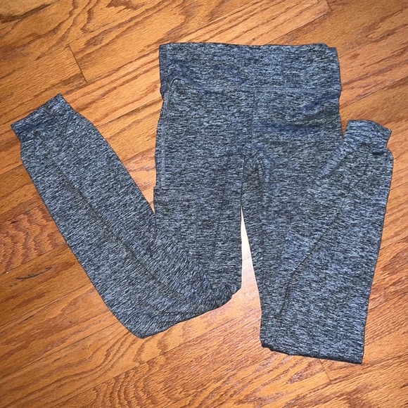 Celestial Bodiez Pants - Celestial Bodiez heathered dark grey fitted booty scrunch joggers size small